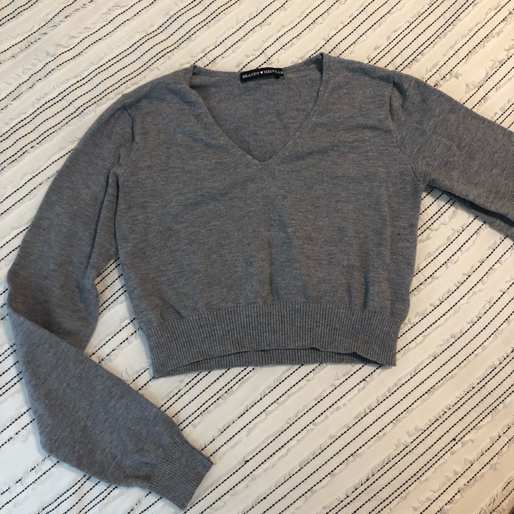 Brandy Melville Grey Cropped Long Sleeve Sweater